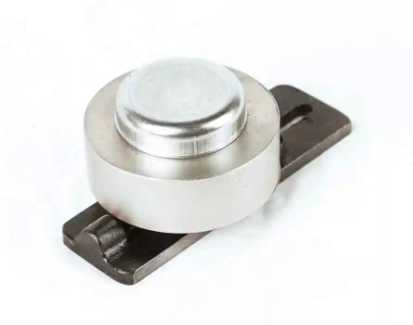 Bobcat Belt Tensioner Pulley 6735884 - Idler Pulley Assembly